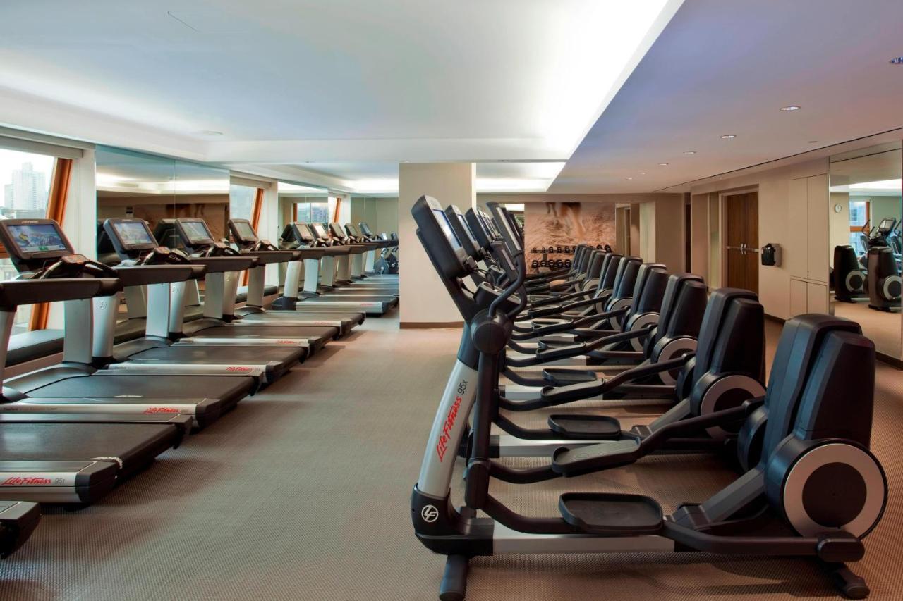 Отель The Westin New York At Times Square Экстерьер фото The gym at the Mandarin Oriental, London